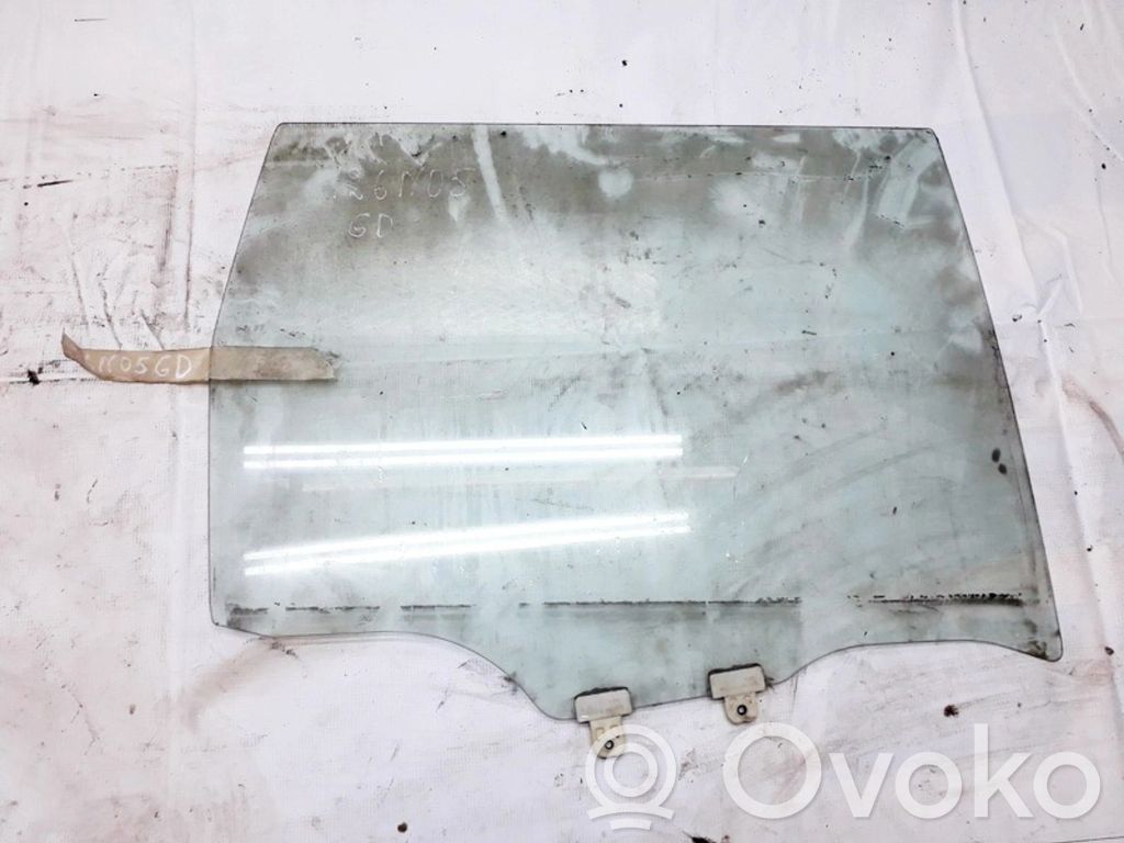 Luna de la puerta trasera