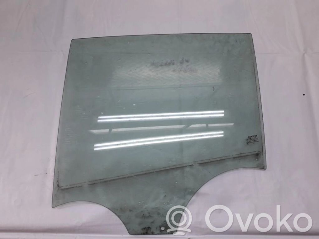 Takaoven ikkunalasi
