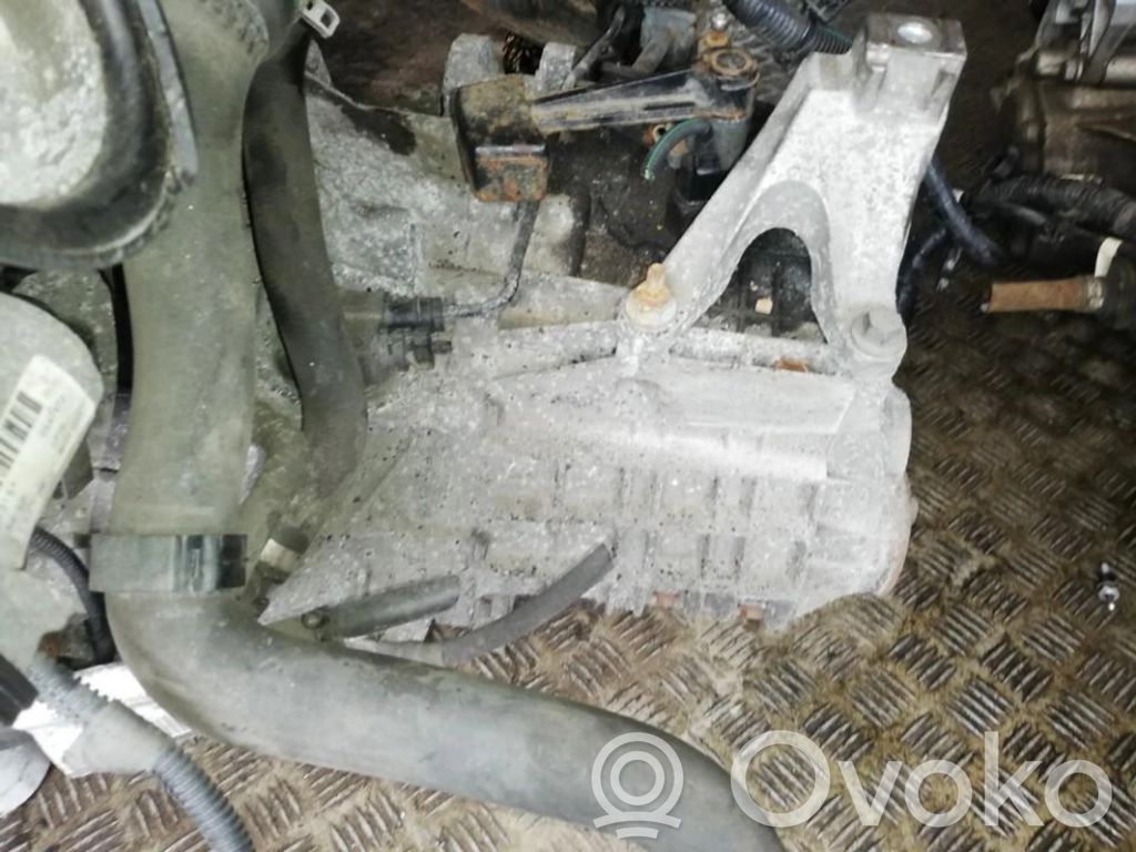 Volvo V50 5 Gang Schaltgetriebe 