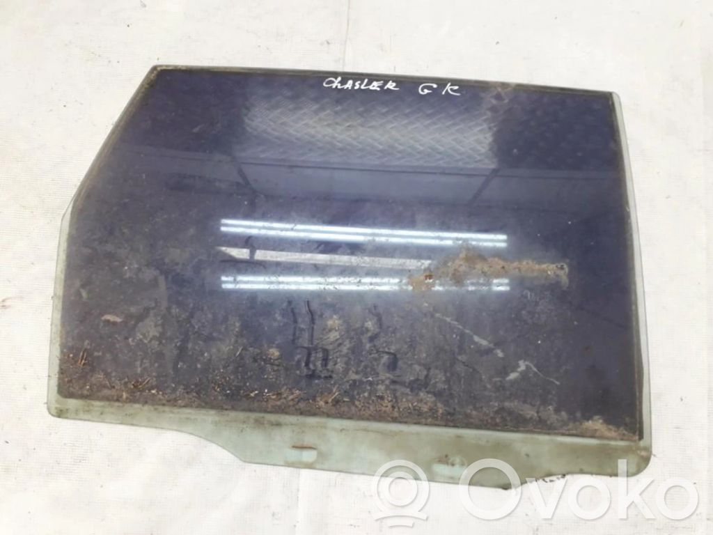 Takaoven ikkunalasi