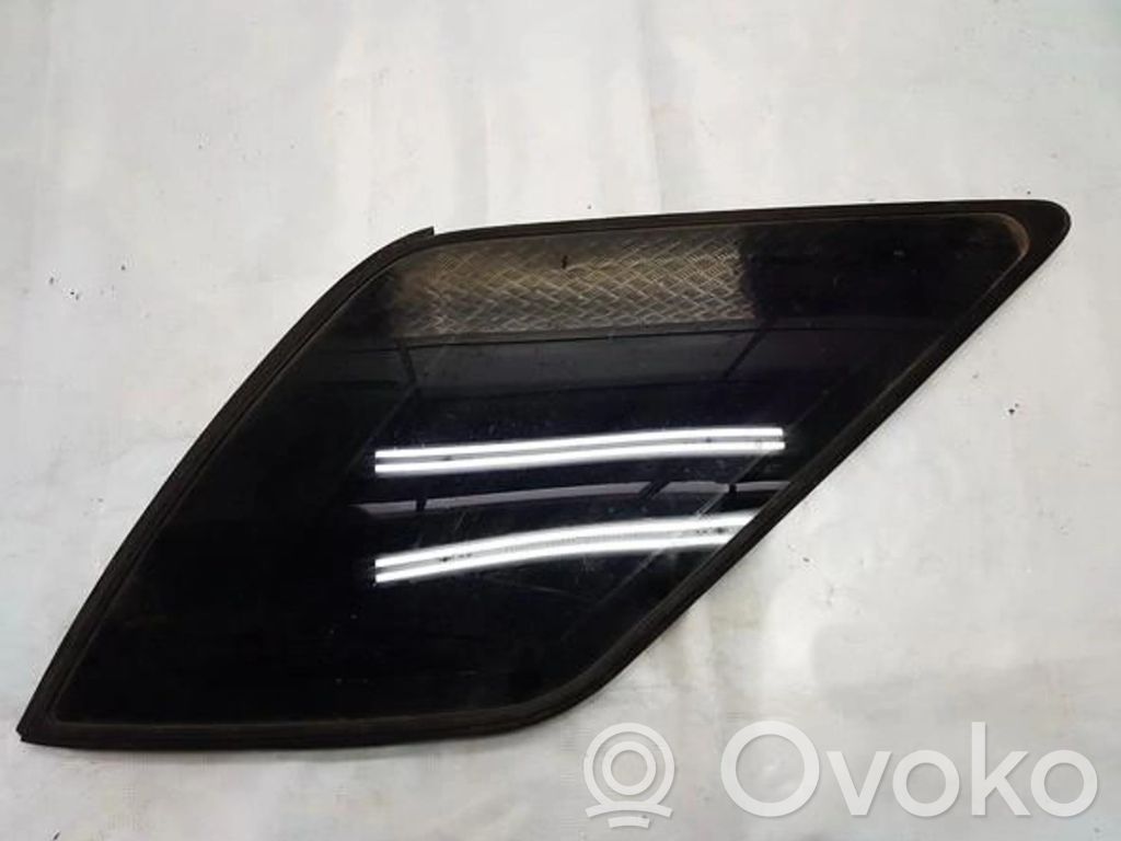 Rear side window