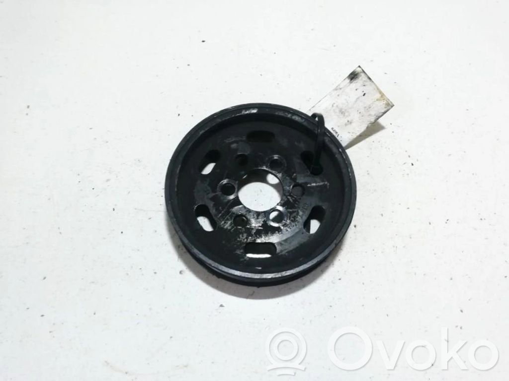 Volkswagen Golf IV Poulie de pompe de direction assistée