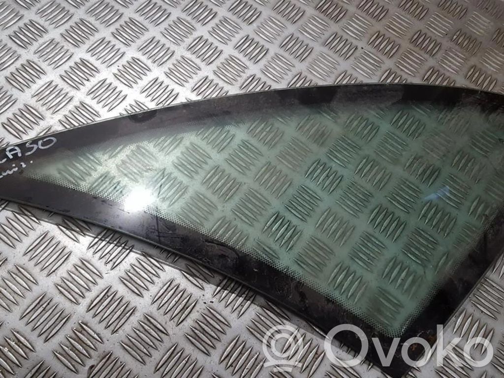 Vidrio lateral trasero