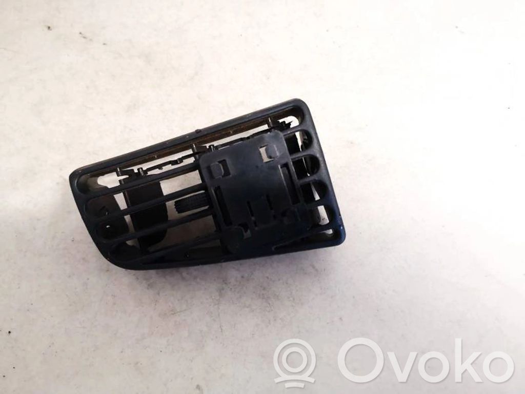 Volkswagen PASSAT B4 Rejilla de ventilación central del panel