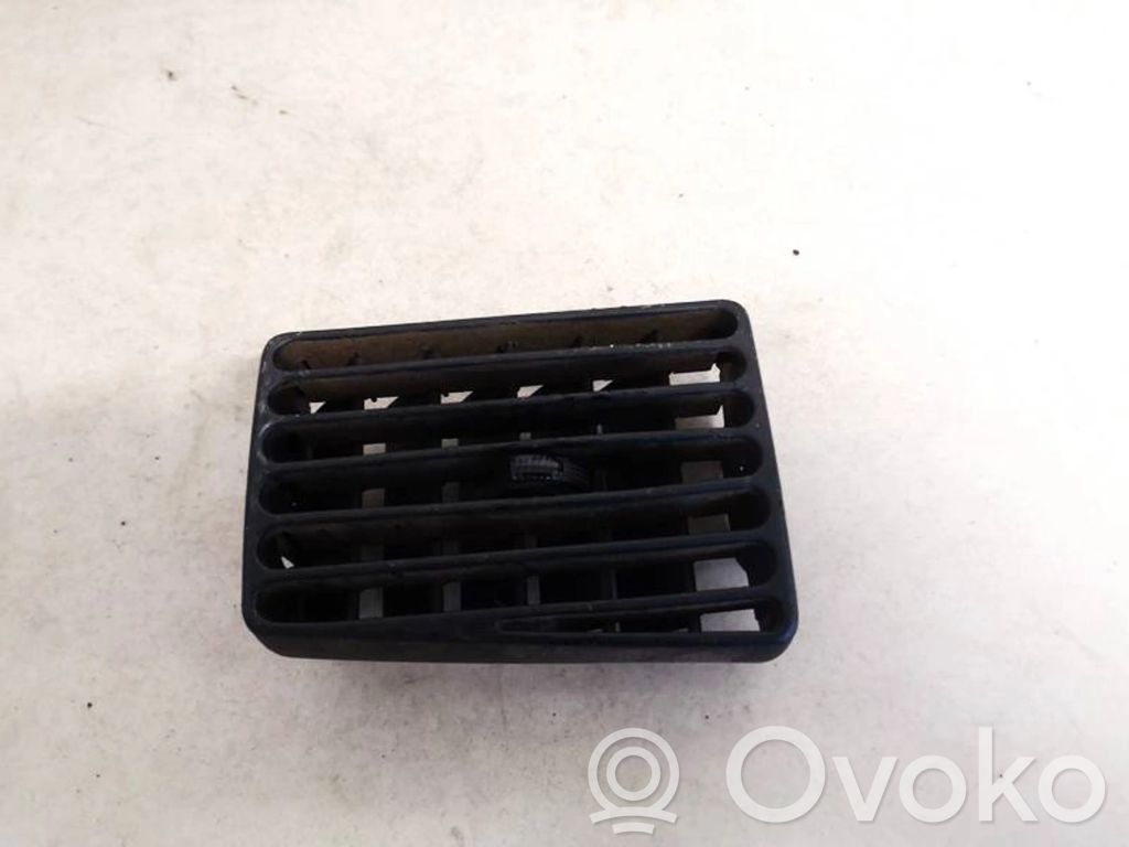 Rejilla de ventilación central del panel   3A1819763,3A1819763