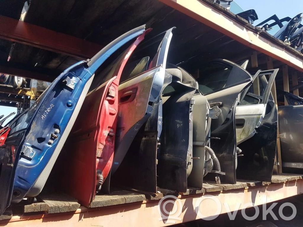 Opel Vectra B Aizmugurējās durvis 