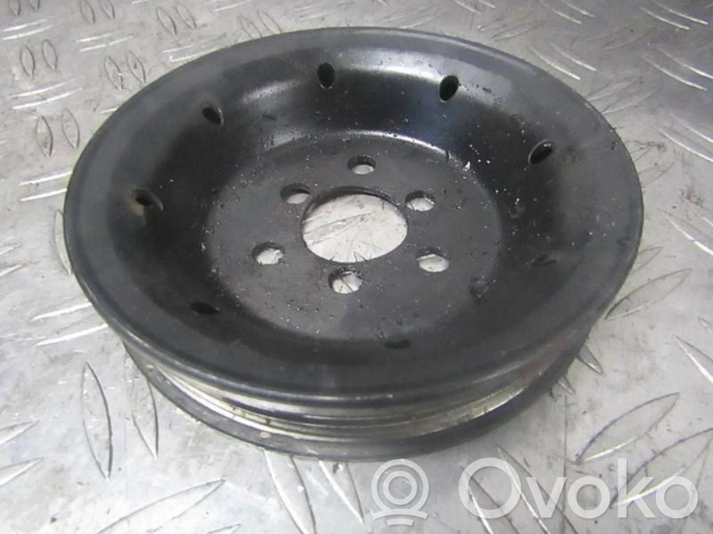 Ohjaustehostimen pumpun hihnapyörä   058145255C,058145255C