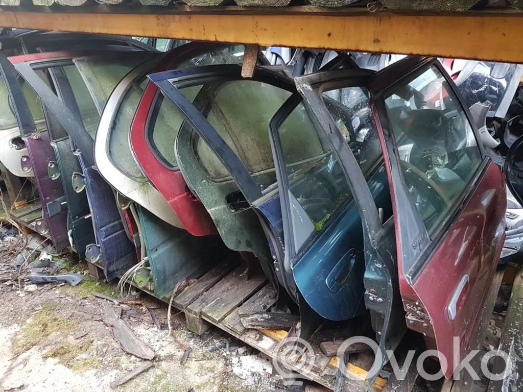 Rover 214 - 216 - 220 Aizmugurējās durvis 