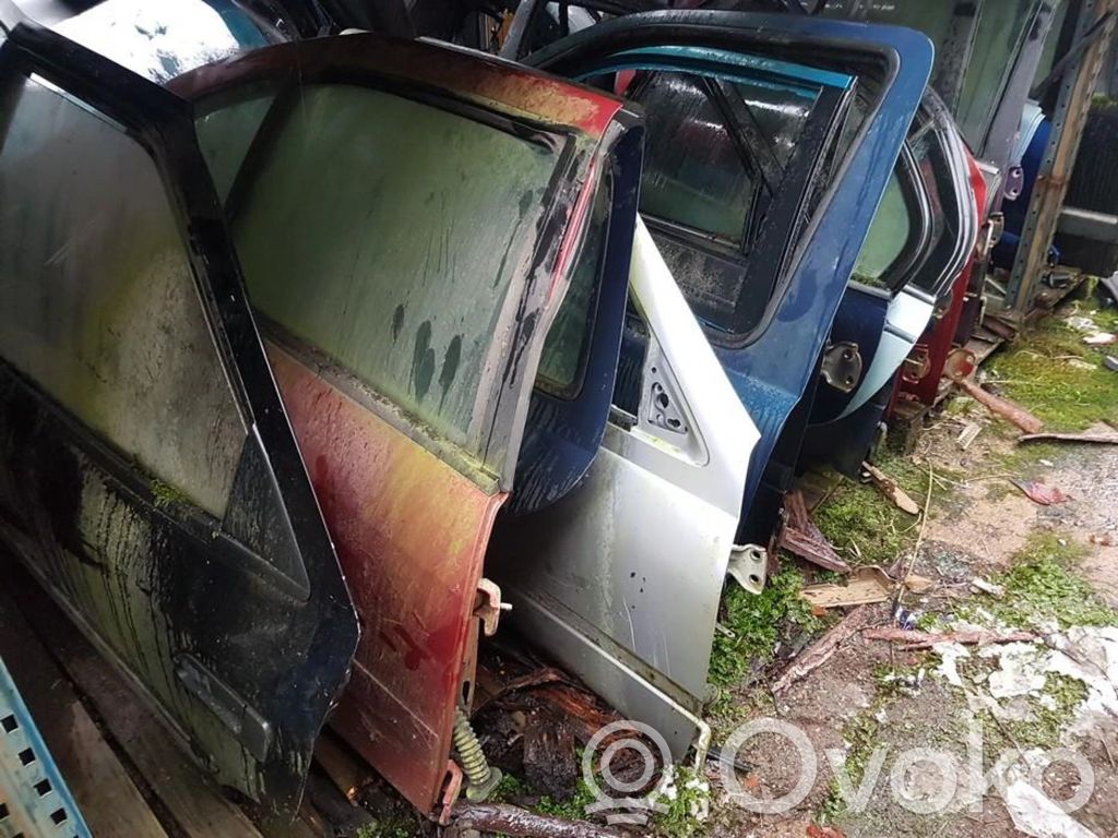 Nissan Sunny Durvis 