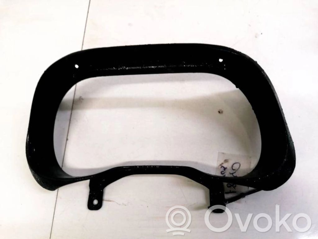 Fiat Punto (188) Moldura del panel 