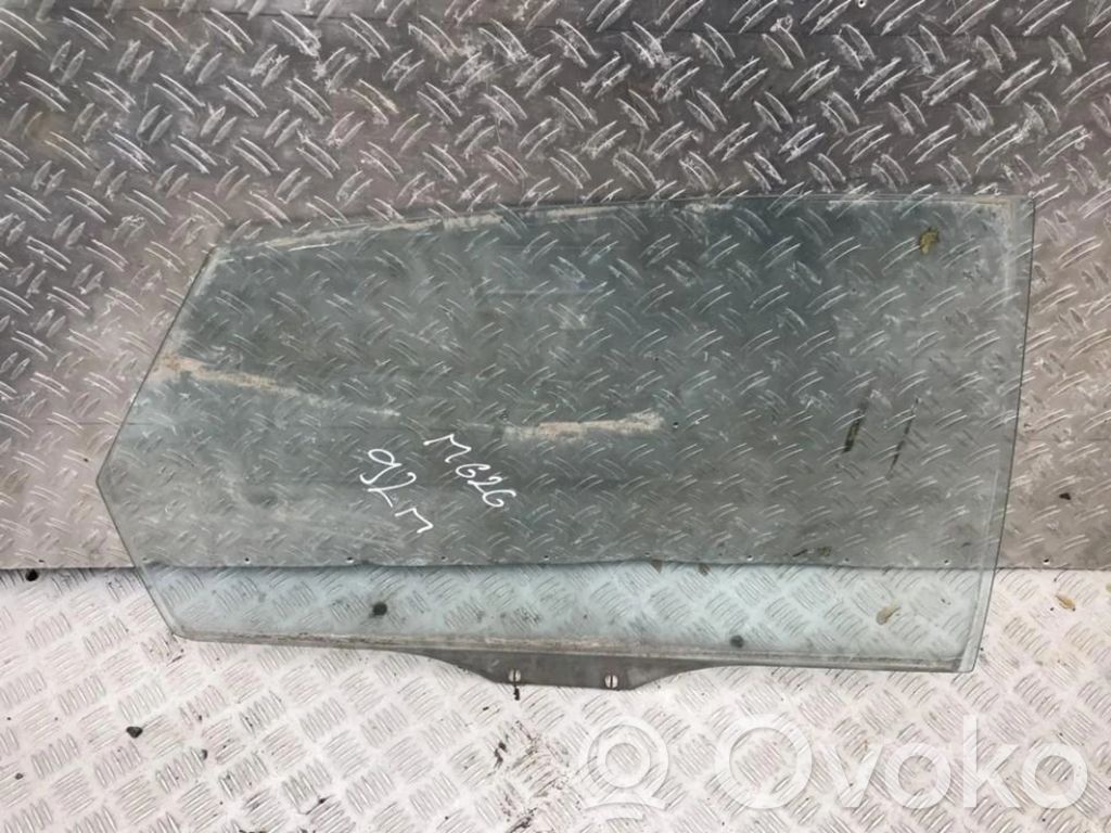 Luna de la puerta trasera