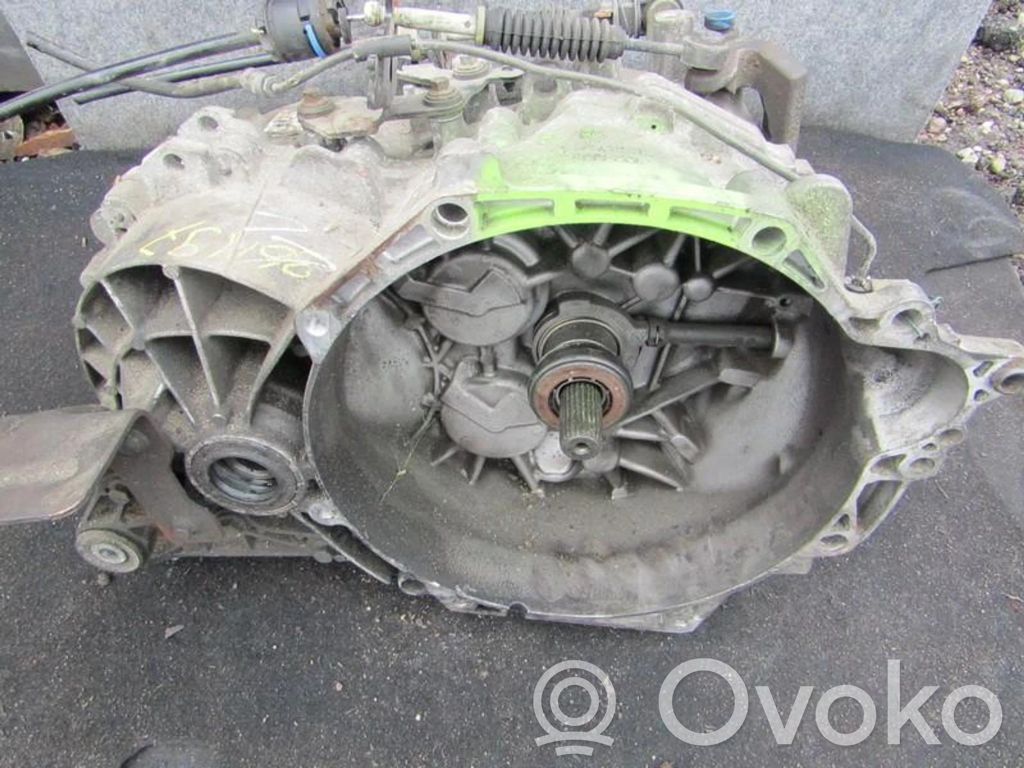 Volvo V50 Manualna 5-biegowa skrzynia biegów 