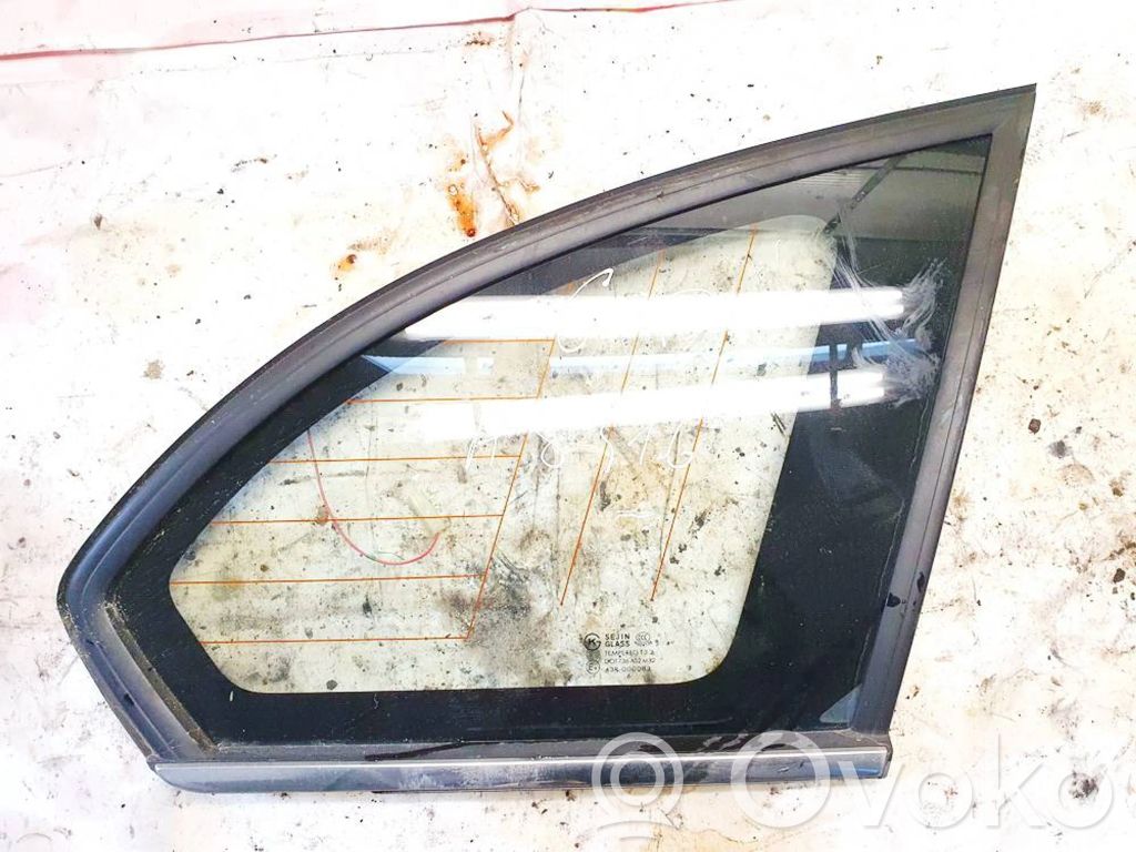 Vidrio lateral trasero