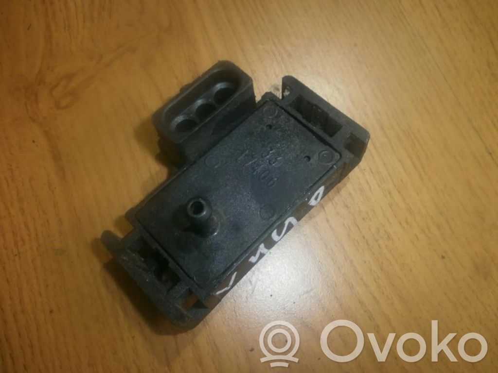 Volvo 440 Air pressure sensor 