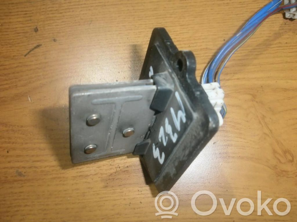 Rezystor / Opornik dmuchawy nawiewu   HB151BC5E,4240648316,4240648316,HB151BC5E