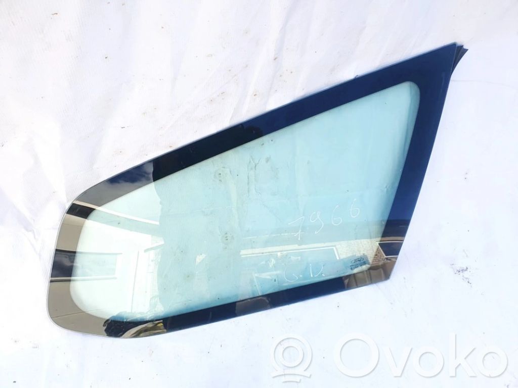 Rear side window