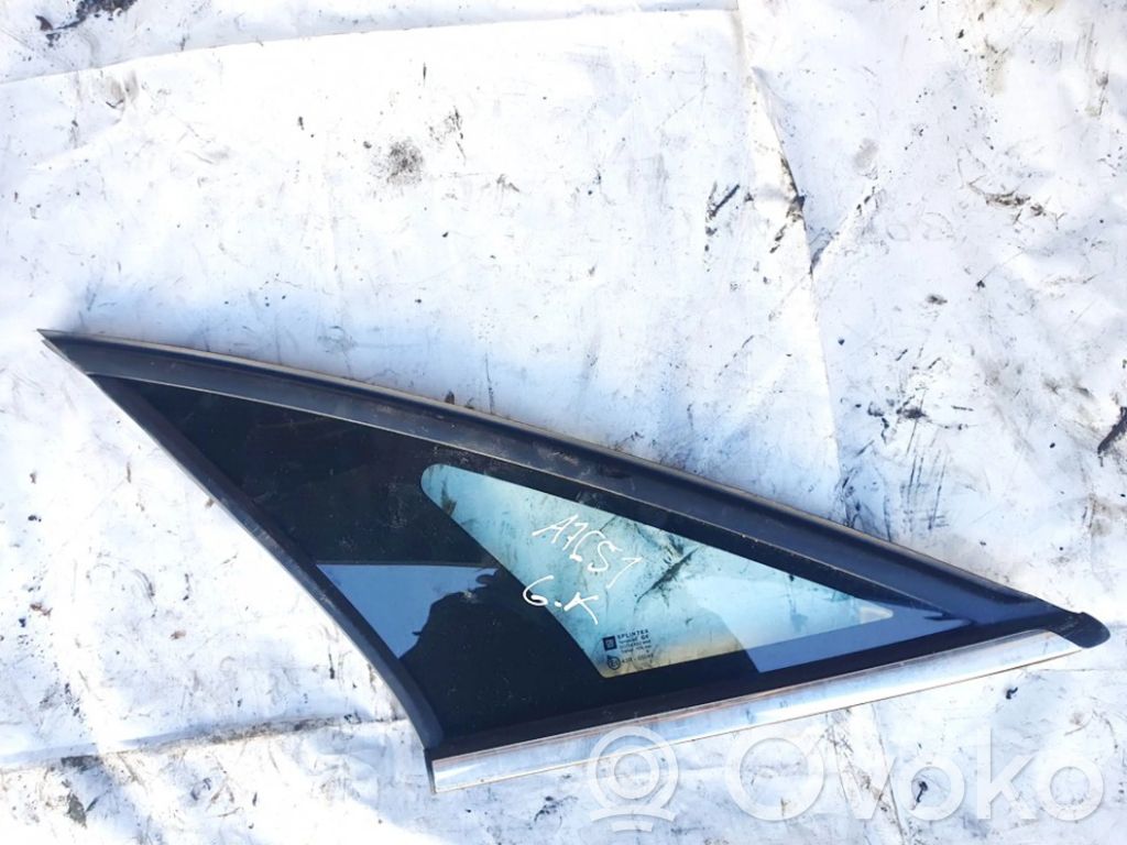 Rear side window