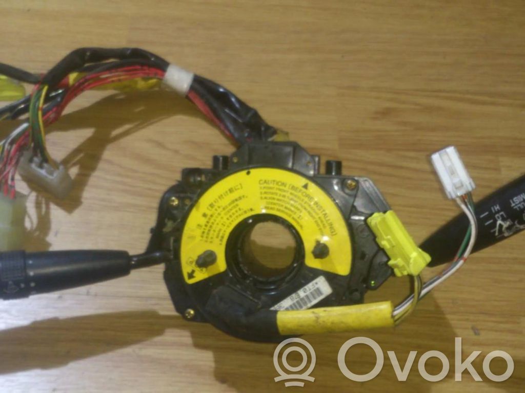 Subaru Legacy Commodo, commande essuie-glace/phare 