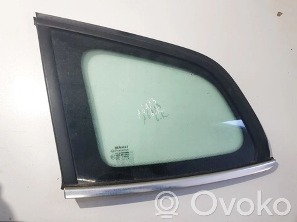 Rear side window