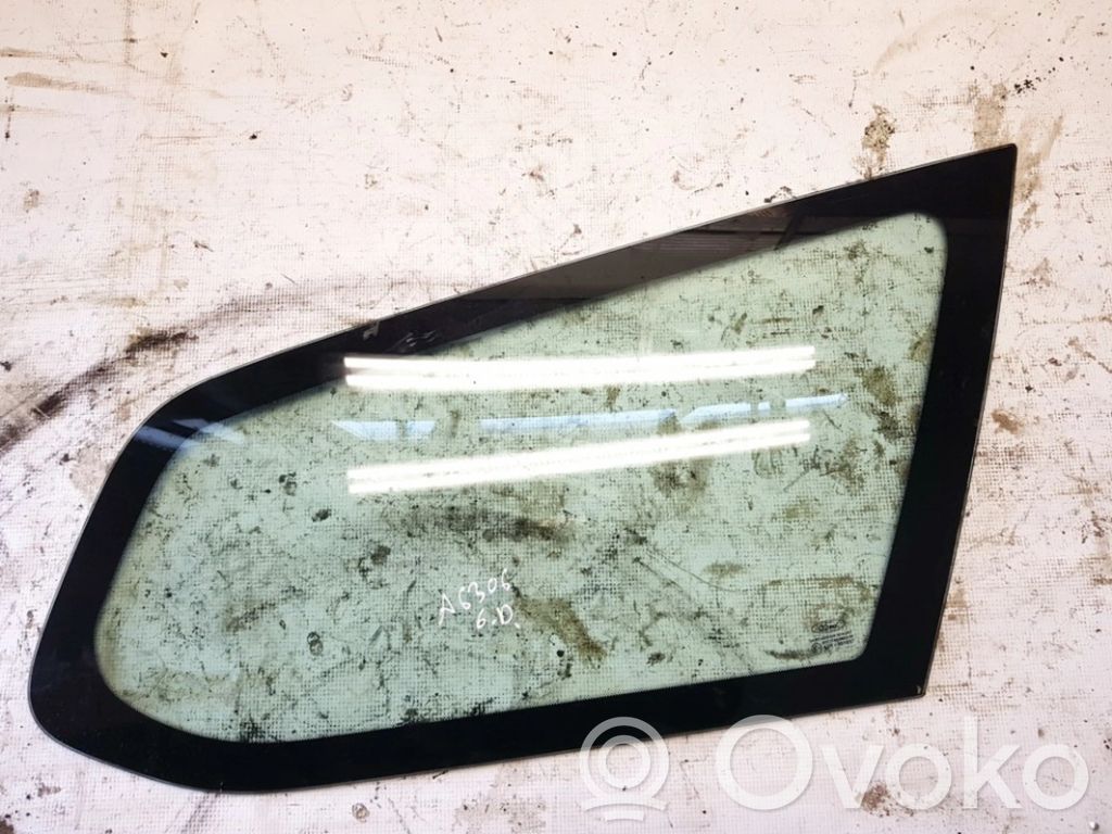 Rear side window