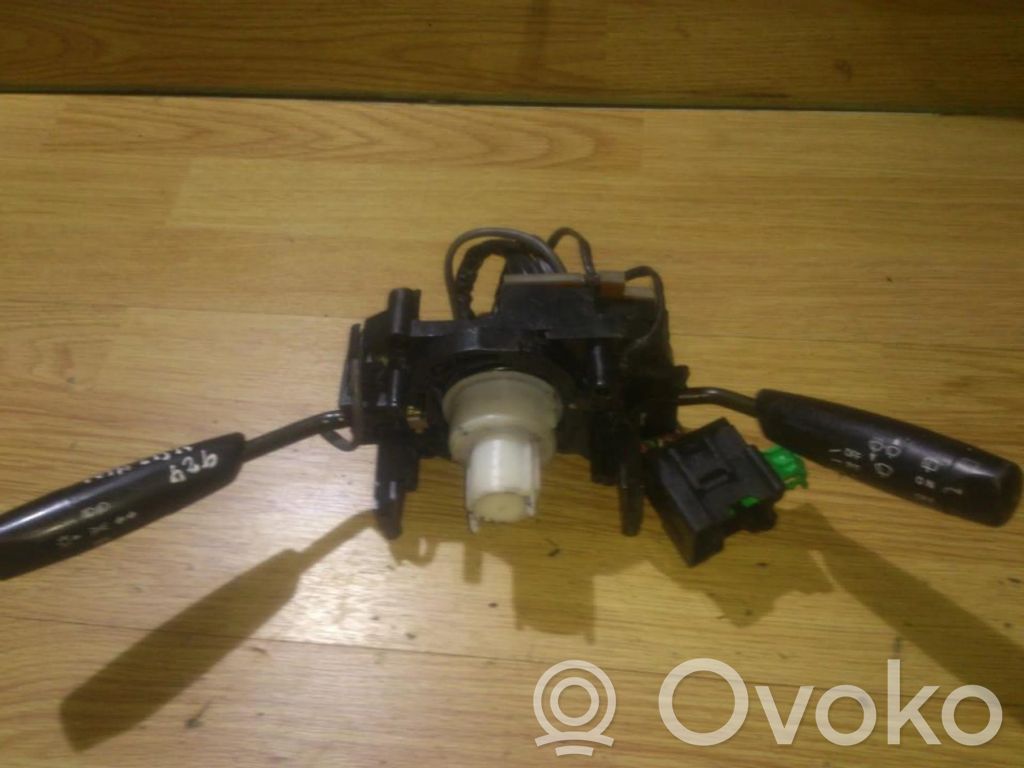 Mazda 626 Leva/interruttore dell’indicatore di direzione e tergicristallo 