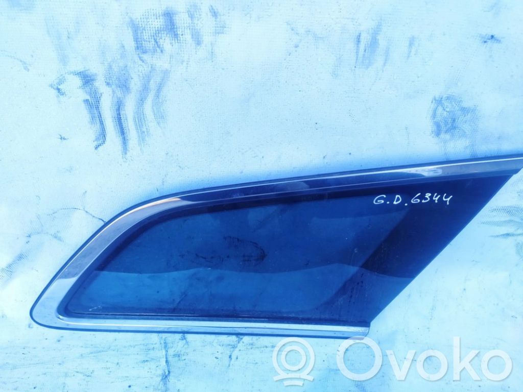 Rear side window