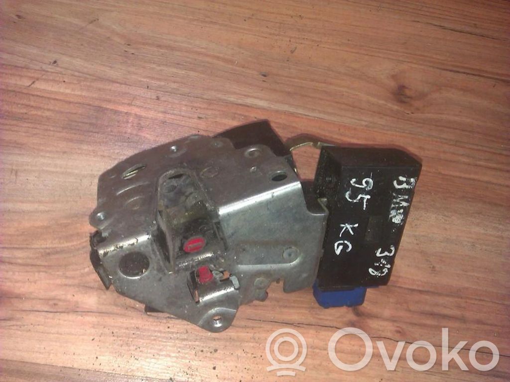 BMW 3 E36 Încuietoare ușă spate