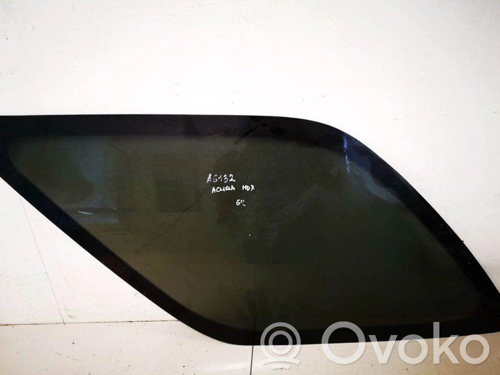 Rear side window