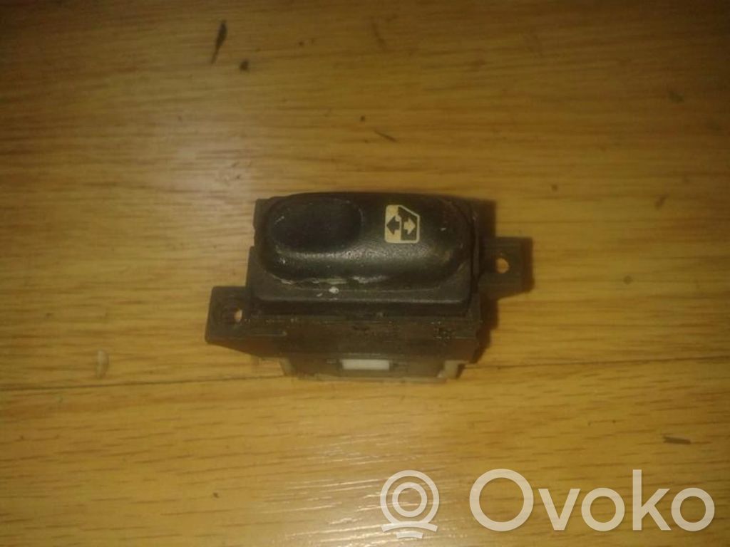 Electric window control switch   047