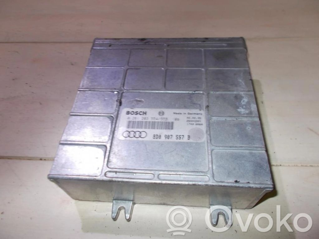 Unidad de control/módulo del motor   0261203554,0261203555,0261203554,0261203555,8D0907557B