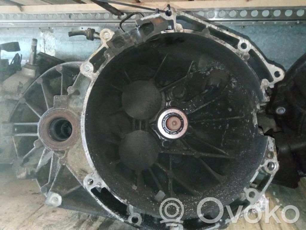 Ford Mondeo Mk III Cutie viteze manuală cu 5 trepte 