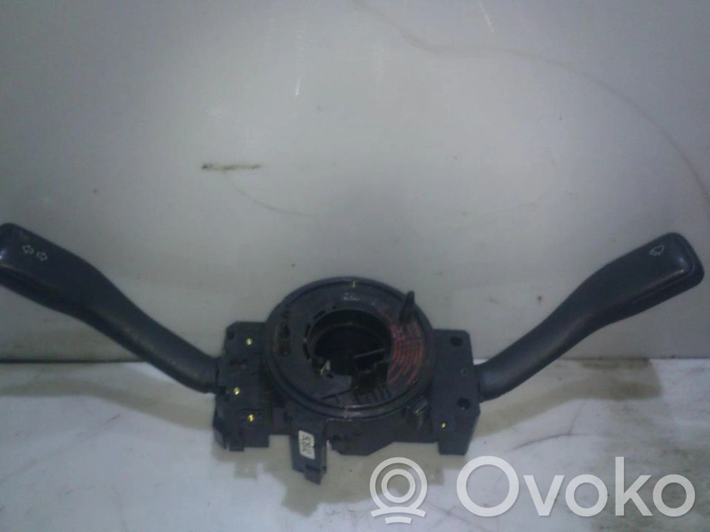 Volkswagen Golf IV Bloc semnalizator și ștergător parbriz