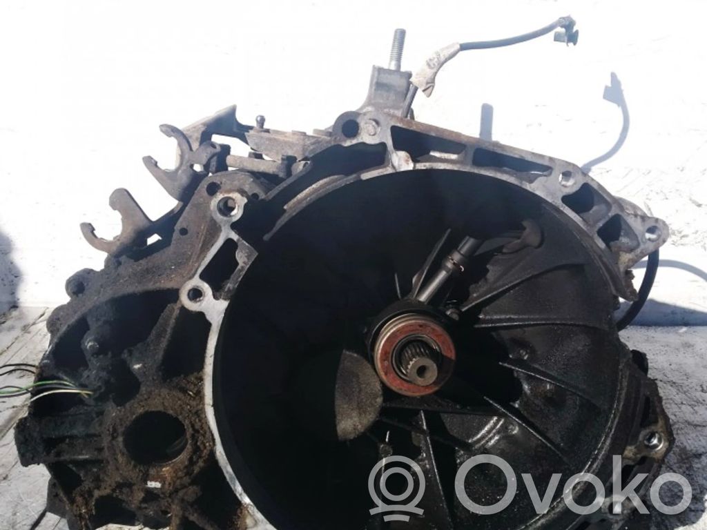 Ford Mondeo Mk III Cutie viteze manuală cu 5 trepte 