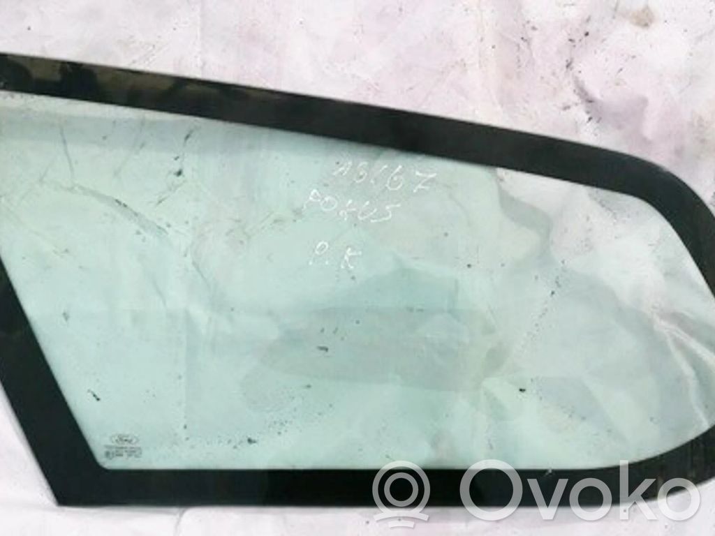 Rear side window