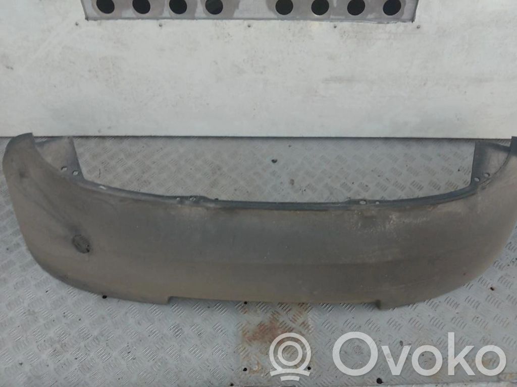 Volkswagen Golf V Borde del parachoques delantero