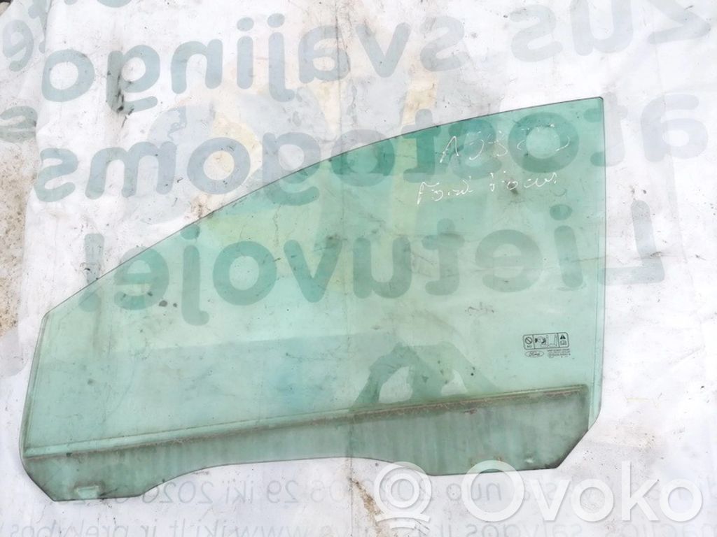 Etuoven ikkunalasi, neliovinen malli
