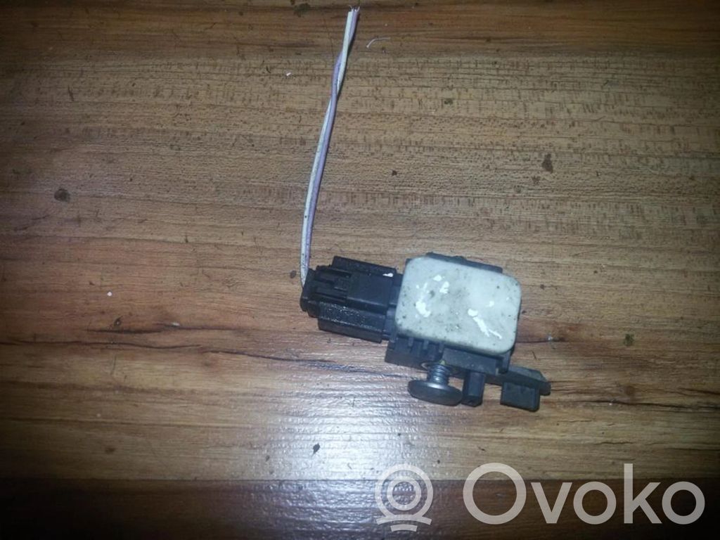 Renault Clio III Senzor impact/declanșare airbag
