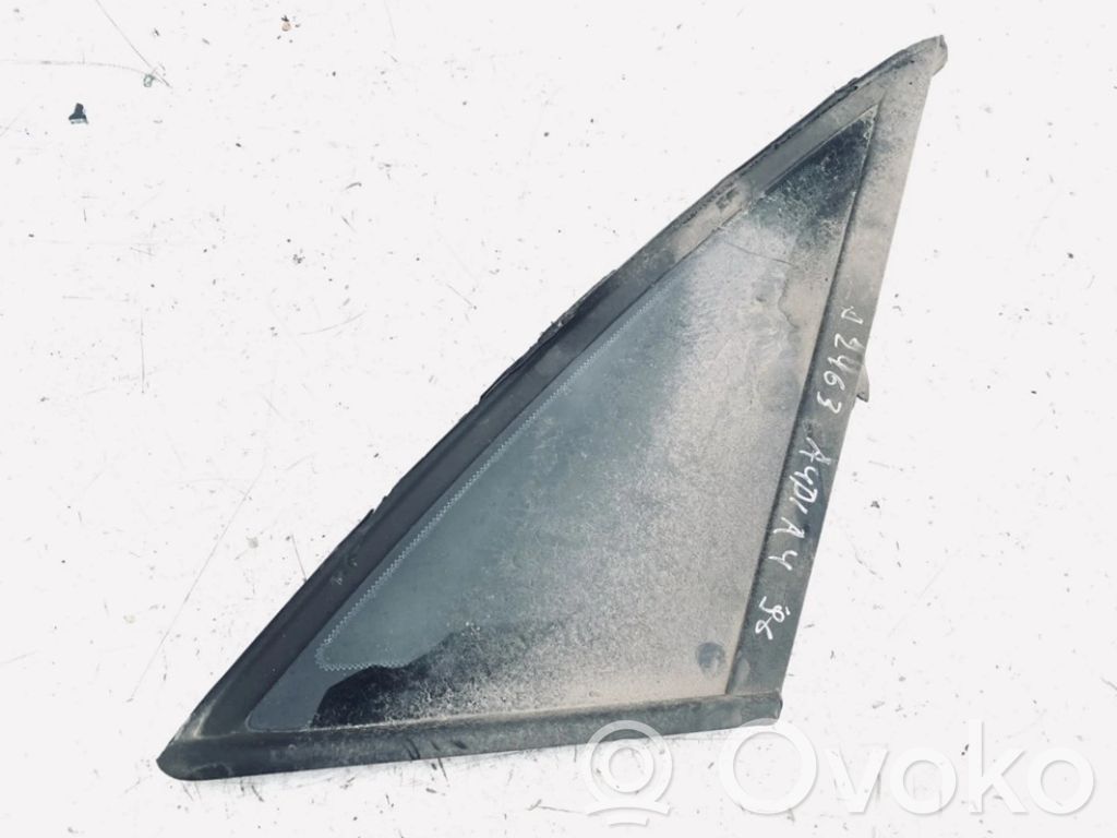 Rear side window