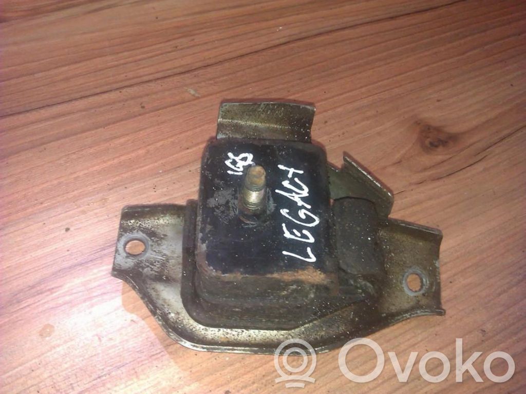 Engine mount bracket