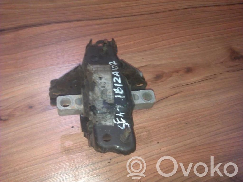 Seat Ibiza III (6L) Supporto di montaggio del motore 