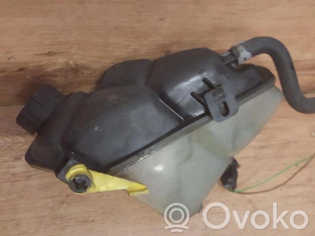 Mercedes-Benz Vaneo W414 Ausgleichsbehälter Kühlwasser