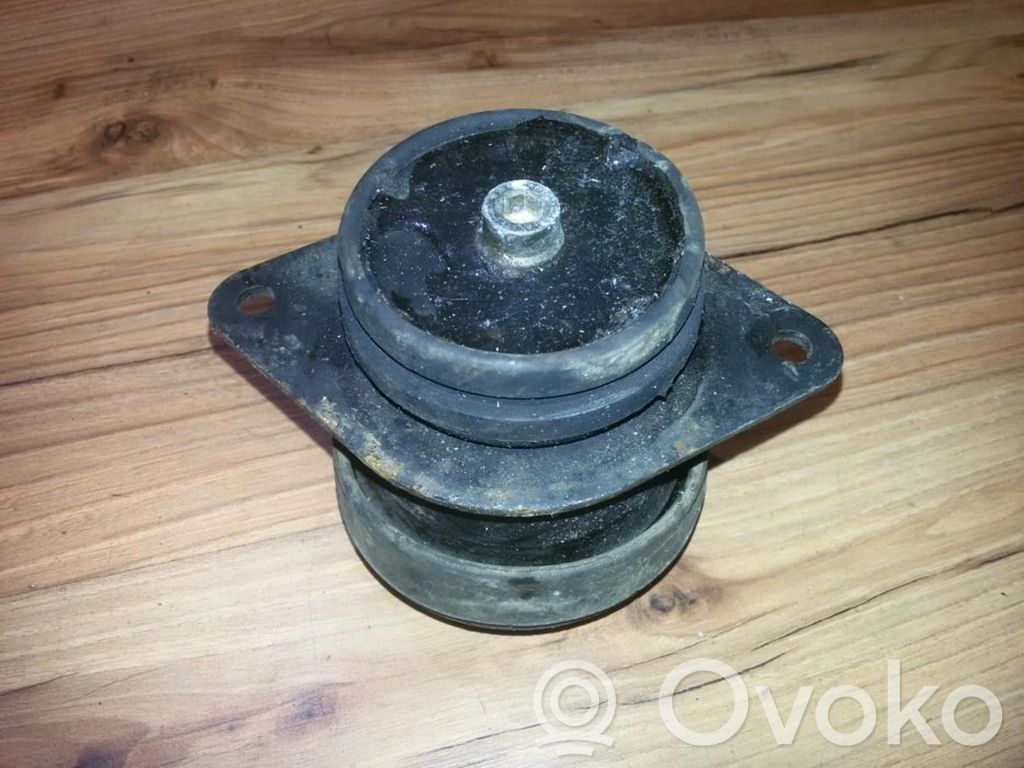 Seat Cordoba (6K) Suport tampon motor 