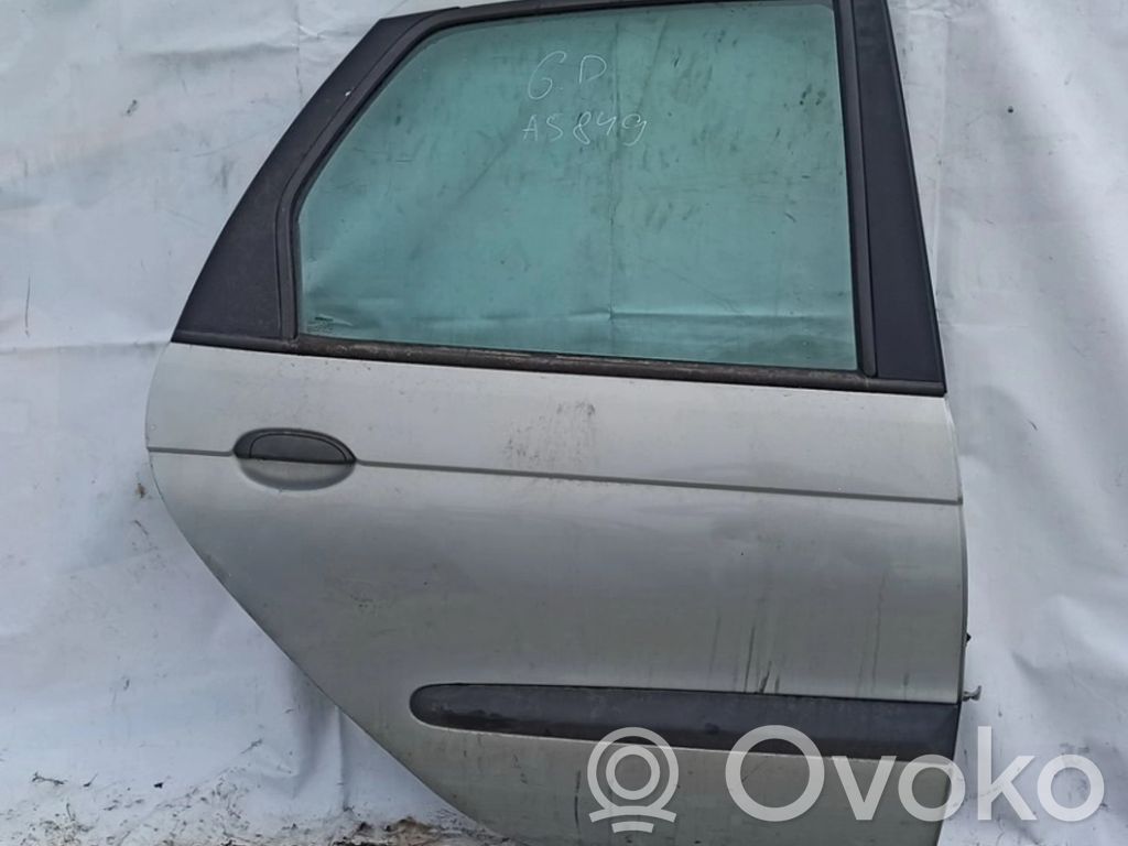 Puerta trasera   PILKA,PILKA