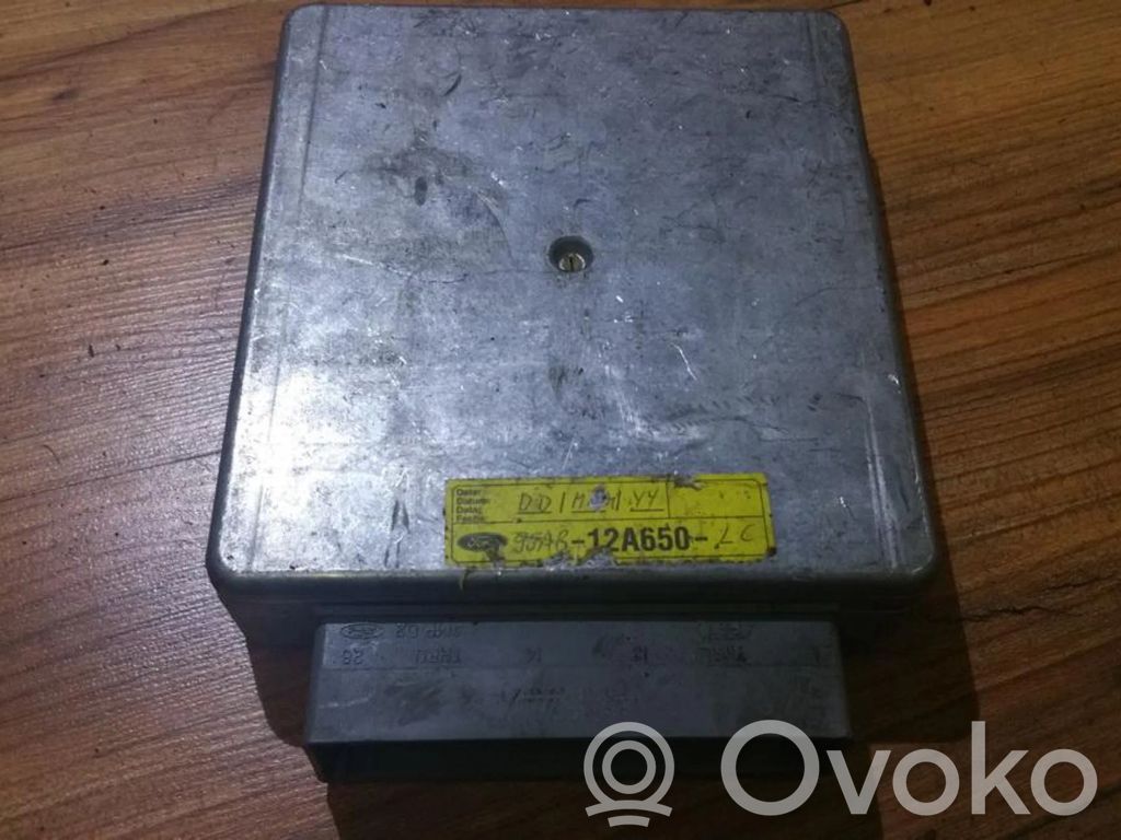 Ford Escort Engine control unit/module 