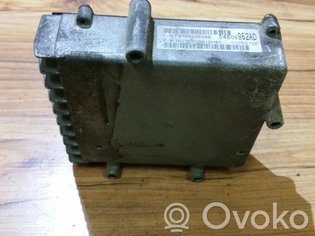 Chrysler Stratus Engine control unit/module 