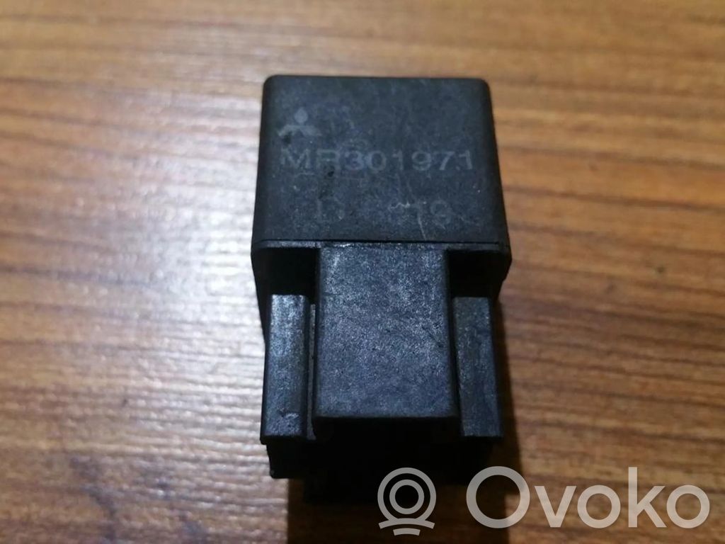 Autres relais   MR301971,D6319,D6319,MR301971