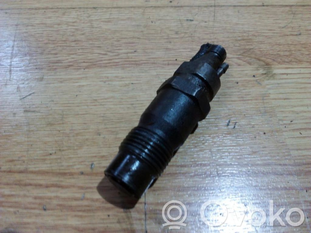 Nissan Primera Inyector de combustible 