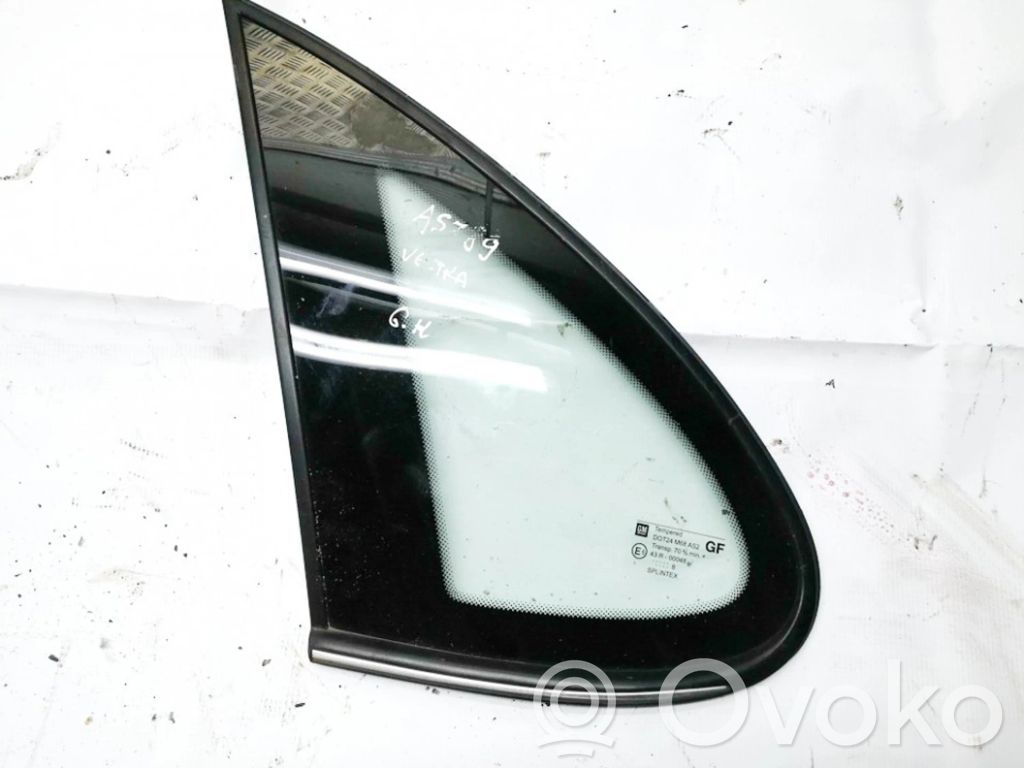 Rear side window