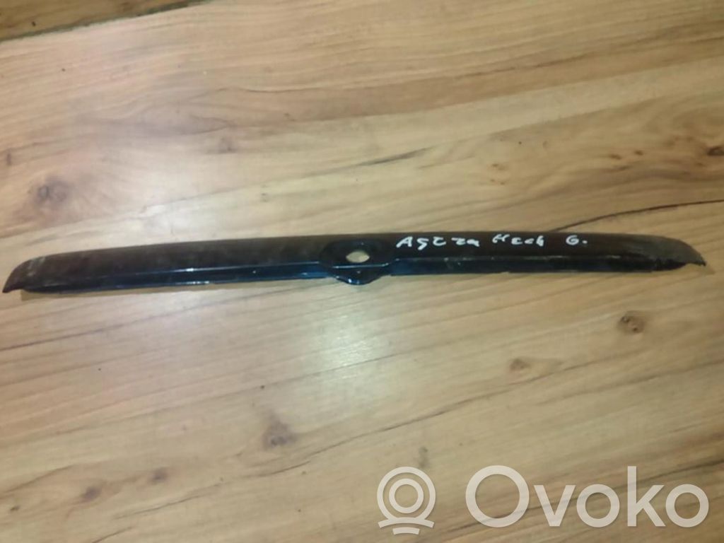 Opel Astra G Barra luminosa targa del portellone del bagagliaio