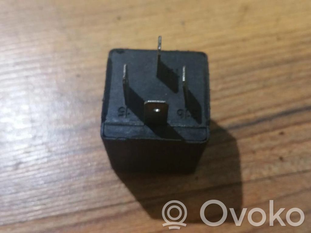 Volvo 460 Otros relés 
